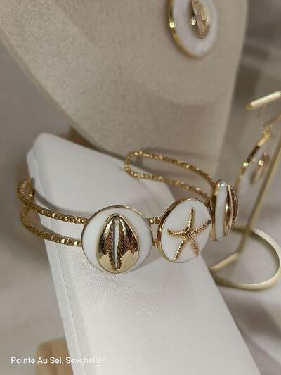 Miss Beryl Bangle by Mon Labouzi